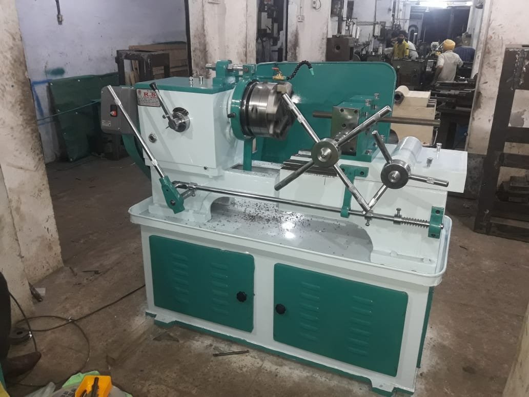 Semi-automatic Threading Machine