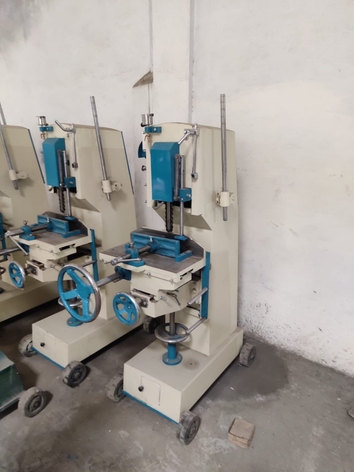 Chisel/Chain Mortising Machine